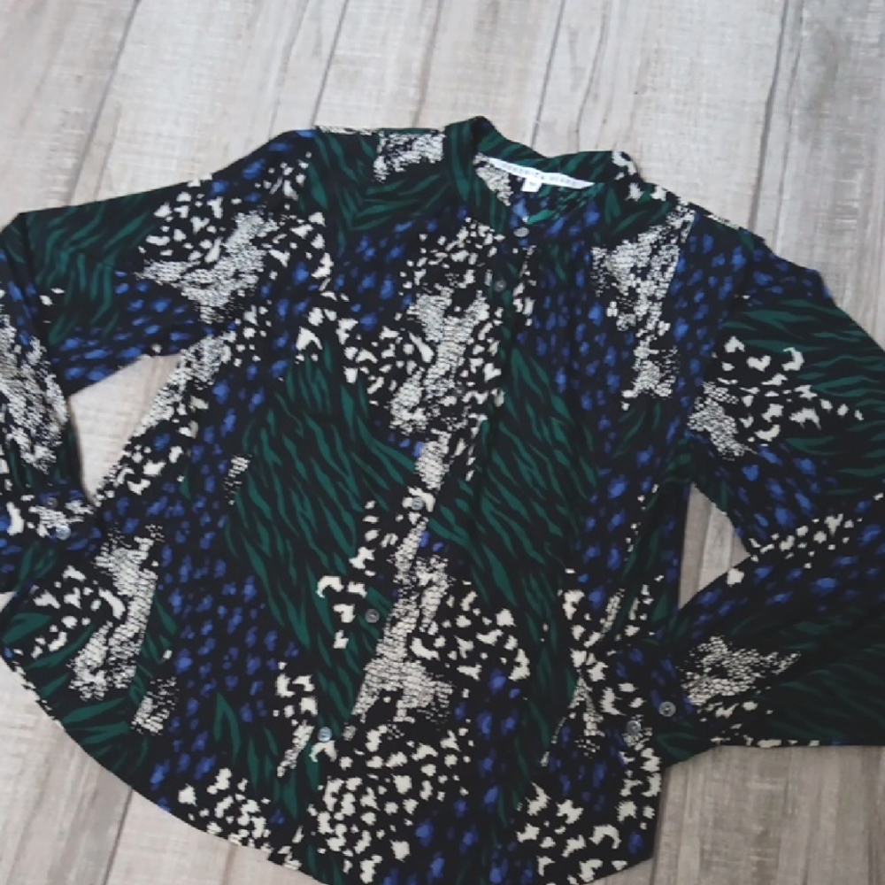 NEW! VERONICA BEARD SILK/ELASTANE BLOUSE..SIZE 8